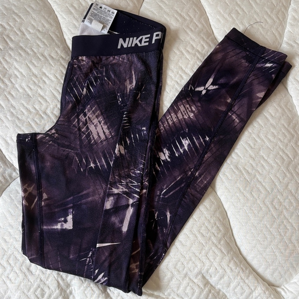 Nike Pro Purple Patterned Fleece Lines Leggings